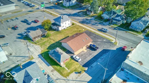 506 W Walnut ST, Frankfort, IN 46041