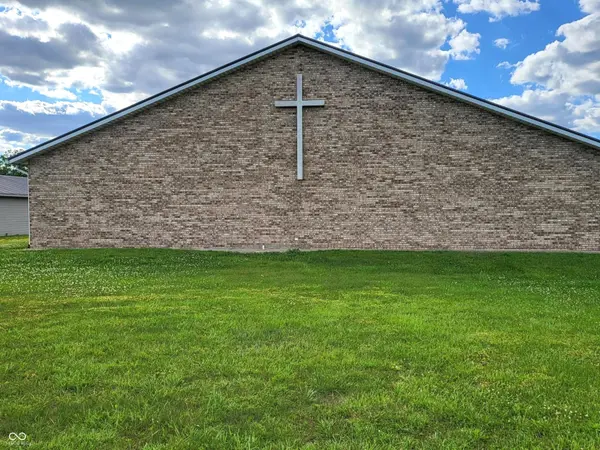 5655 W 500 S, Williamsport, IN 47993