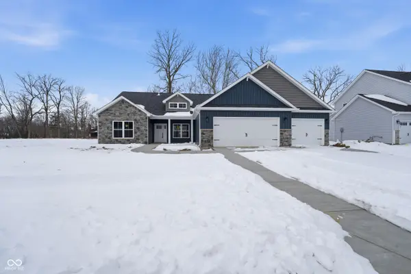 902 S Hoke AVE, Frankfort, IN 46041