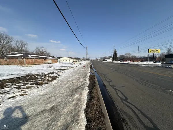 1206 E 53rd ST, Anderson, IN 46013