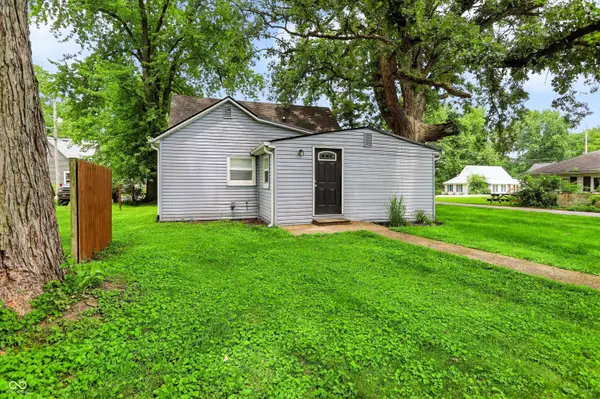 307 E Wall ST, Advance, IN 46102