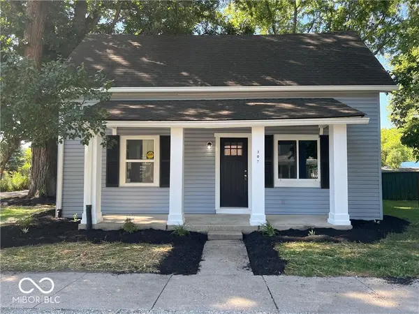 307 E Wall ST, Advance, IN 46102