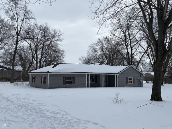 2104 Hunter AVE, IN 47362