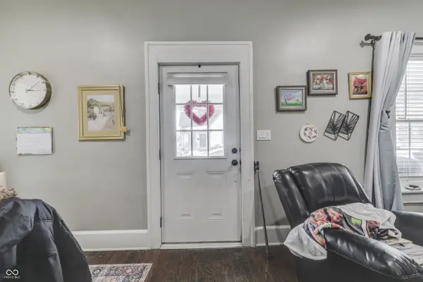 20 Colescott ST, Shelbyville, IN 46176