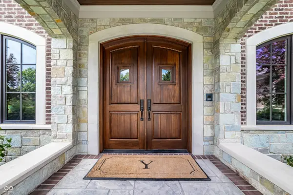 2035 Saint Andrews CIR, Carmel, IN 46032
