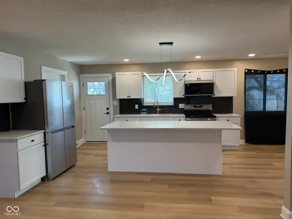 5506 Hollister DR, Speedway, IN 46224