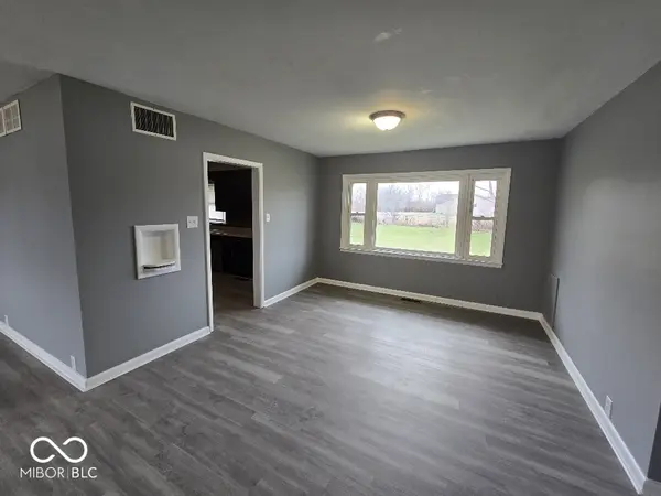 203 W Walnut ST, Farmland, IN 47340