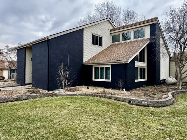 560 Sir Lancelot DR, Seymour, IN 47274
