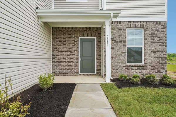 6681 W Sailboat DR, Greenfield, IN 46140