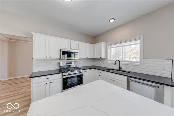 10744 Putnam PL, Carmel, IN 46032