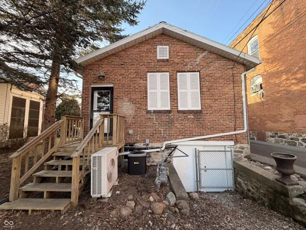 201 W Main ST, Syracuse, IN 46567