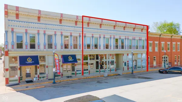 28 N Washington ST, Knightstown, IN 46148