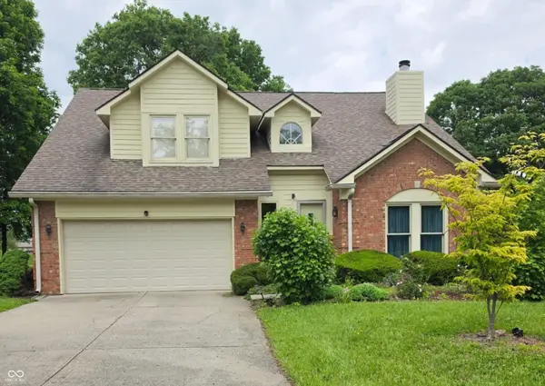 23 Turnberry CIR, Greenwood, IN 46143