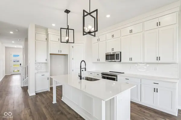 15709 Showdown RD, Noblesville, IN 46060