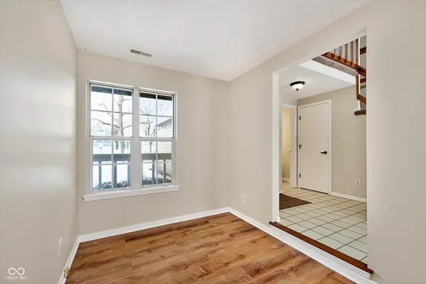 4775 Stansbury LN, Indianapolis, IN 46254