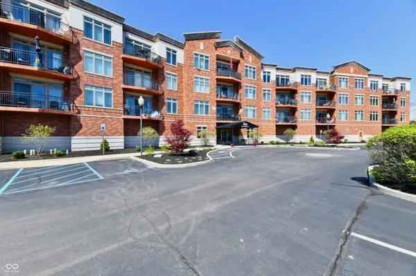 20971 Shoreline CT #302, Noblesville, IN 46062