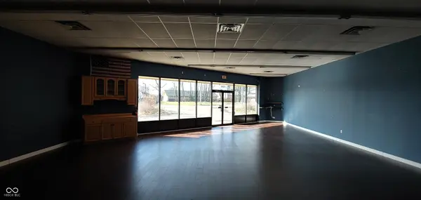4003 Madison AVE, Indianapolis, IN 46227