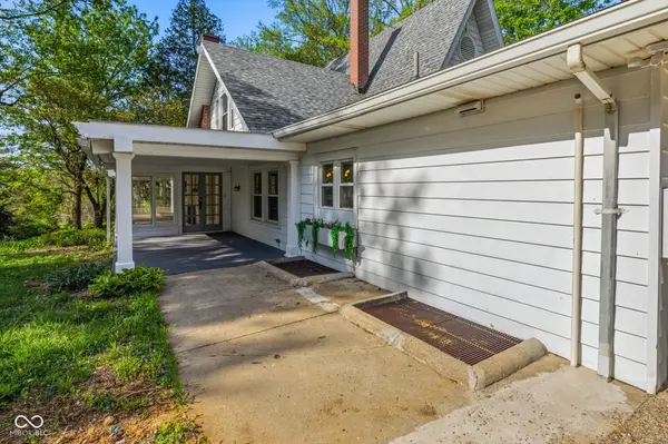1207 Van Buskirk RD, Anderson, IN 46011