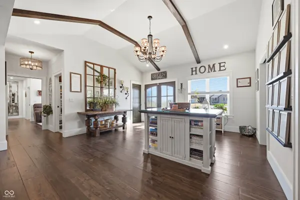 104 Winchester DR, IN 47362