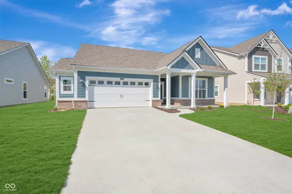 4196 Hayden Valley DR, Bargersville, IN 46106