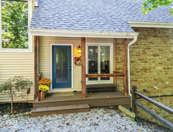 9002 E Agate AVE, Nashville, IN 47448