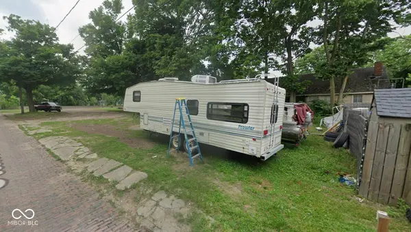 1513 Ottawa CT, South Bend, IN 46613