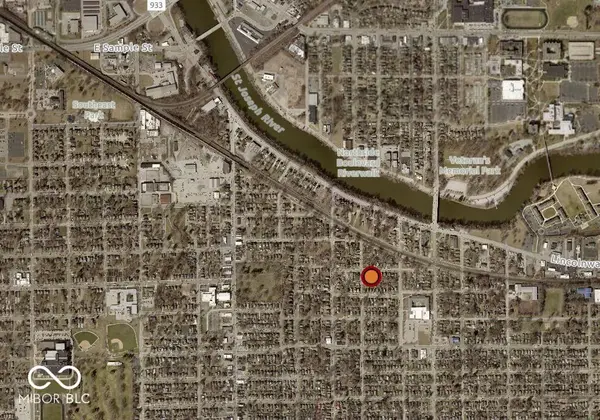 1336 E Dubail AVE, South Bend, IN 46613