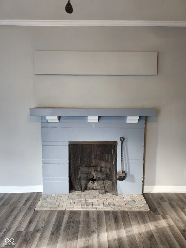 1512 Grand AVE, Columbus, IN 47201