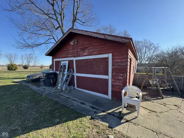 10600 E County Road 50 S, Selma, IN 47383