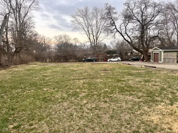 2411 W 62nd ST, Indianapolis, IN 46268
