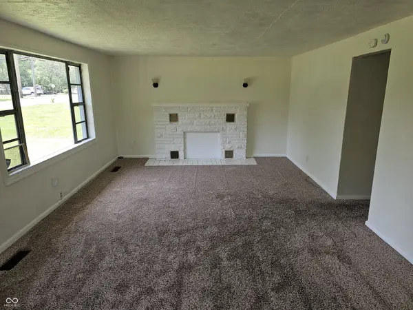 2418 W 18th ST, Anderson, IN 46016