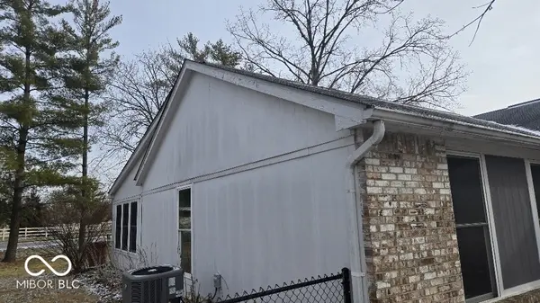 7414 Trestle Way CIR, Indianapolis, IN 46256