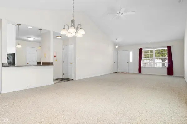 201 N Blue Ribbon CT, Rushville, IN 46173