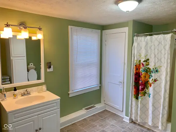 425 W 44th ST, Indianapolis, IN 46208