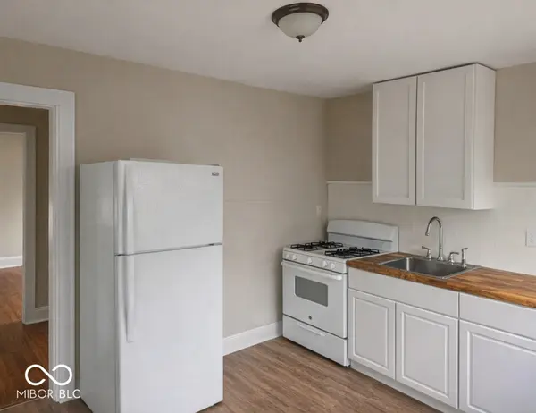 725 Woodruff Place Middle DR, Indianapolis, IN 46201