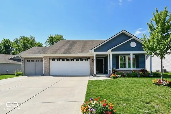 1364 Lexington TRL, Greenfield, IN 46140