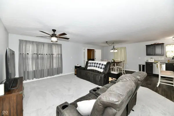1364 Lexington TRL, Greenfield, IN 46140
