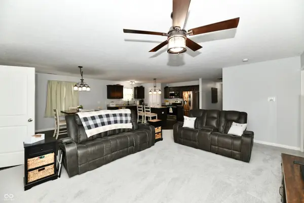 1364 Lexington TRL, Greenfield, IN 46140
