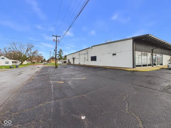 2500 E 10th ST, Anderson, IN 46012