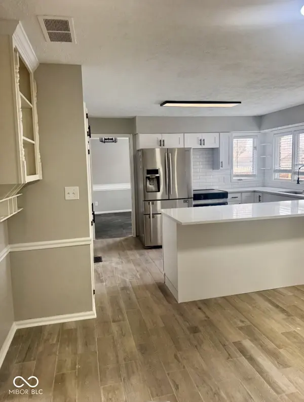4946 Beechwood CIR, Avon, IN 46123