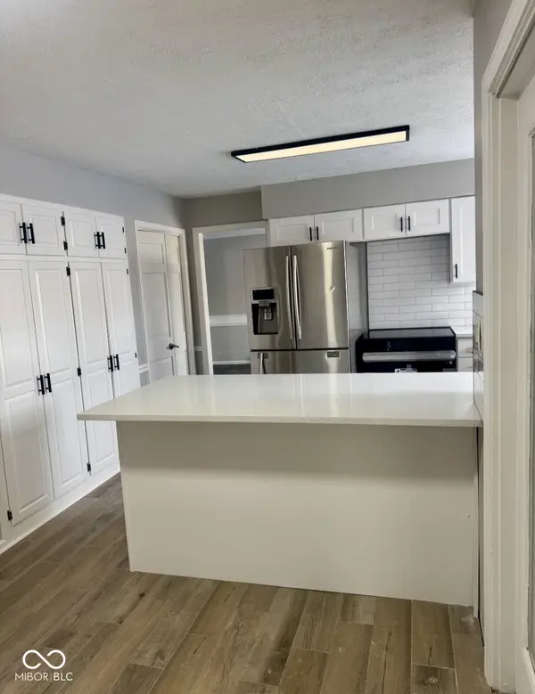 4946 Beechwood CIR, Avon, IN 46123