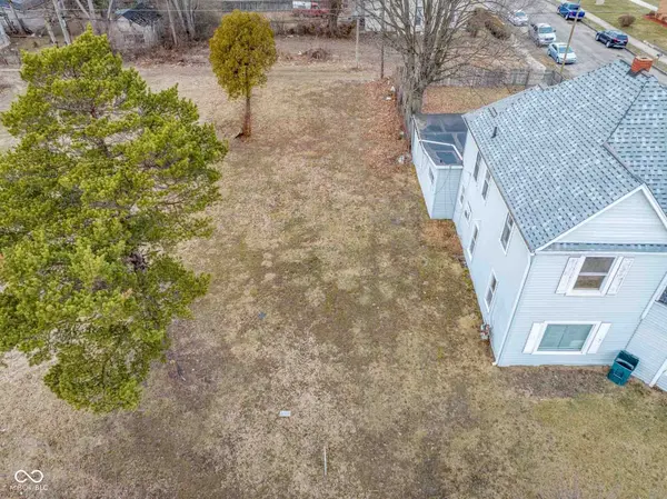 1318 E Kirby AVE, Muncie, IN 47302