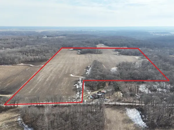 7138 N State Line RD, Cayuga, IN 47928