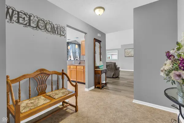 7151 Brant Pointe CIR, Indianapolis, IN 46217