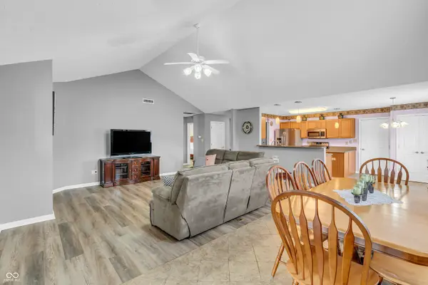 7151 Brant Pointe CIR, Indianapolis, IN 46217
