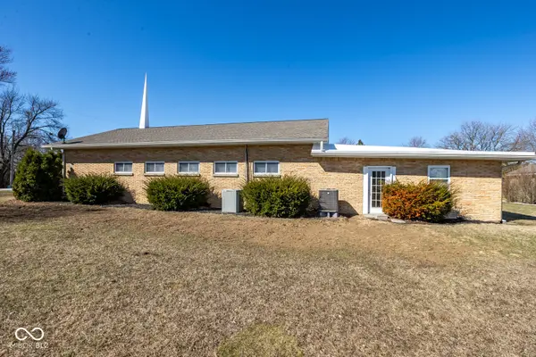 420 E Pike ST, Kirklin, IN 46050