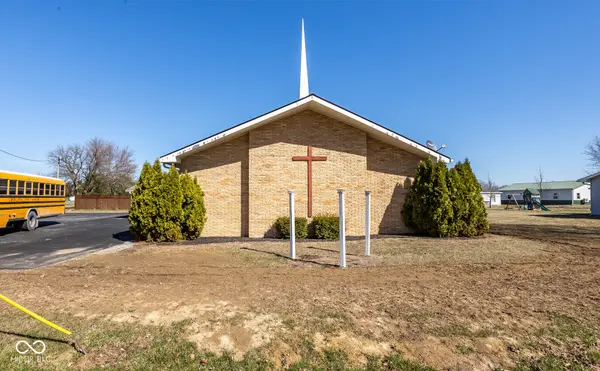 420 E Pike ST, Kirklin, IN 46050