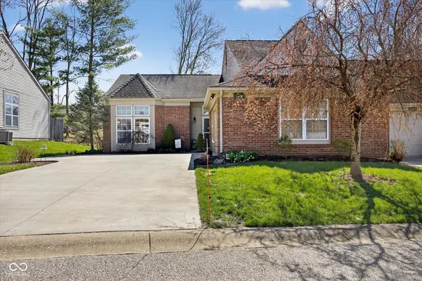 712 E Moss Creek DR, Bloomington, IN 47401