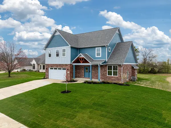 7604 Brownstone CT, Greenfield, IN 46140