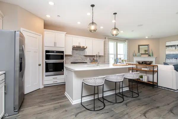 7591 Catfish DR, Noblesville, IN 46062